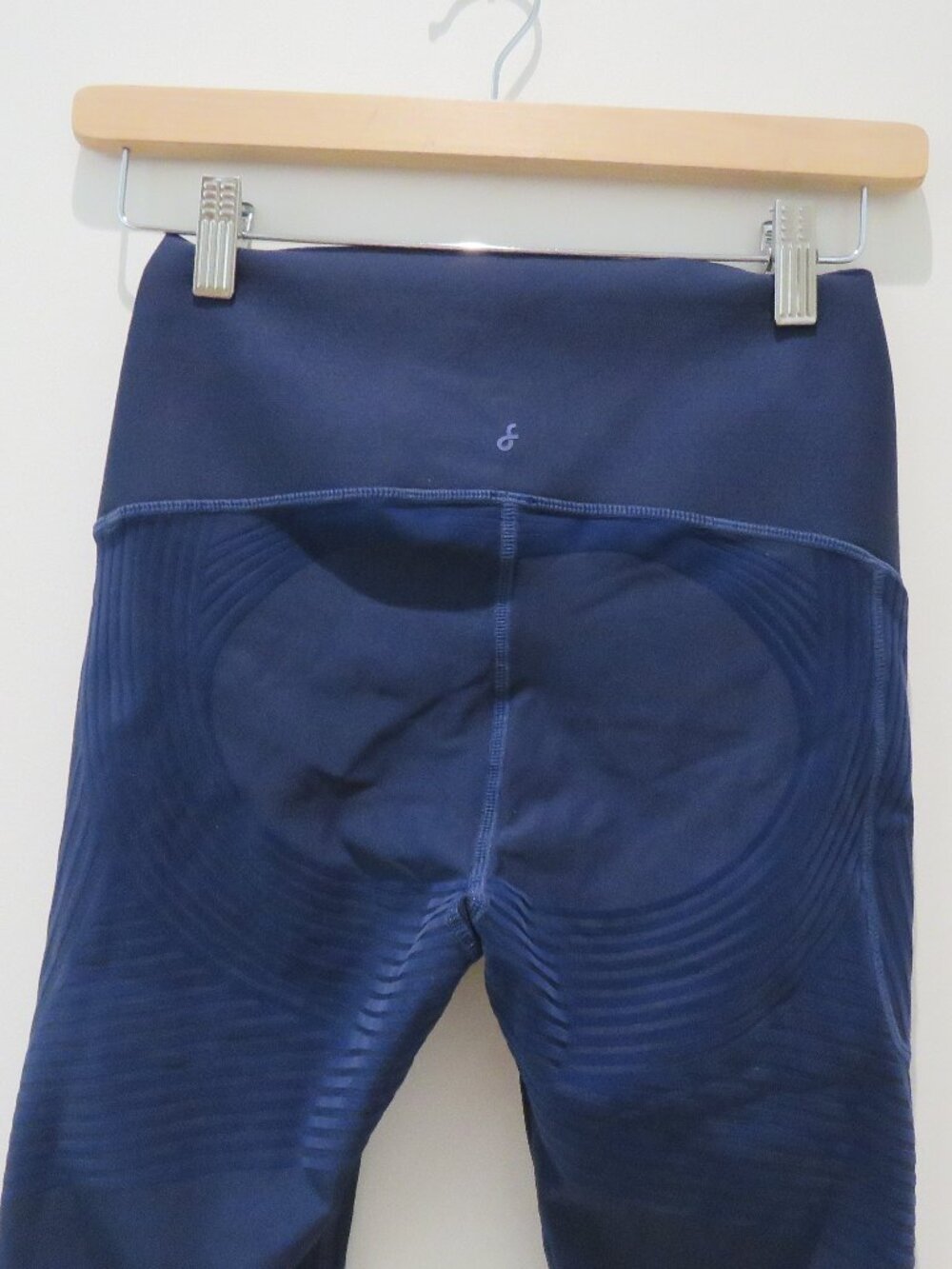 FANKA Body Sculpt Side Pocket Leggings Navy Small Athleisure Workout Gym Shaping - Picture 10 of 14